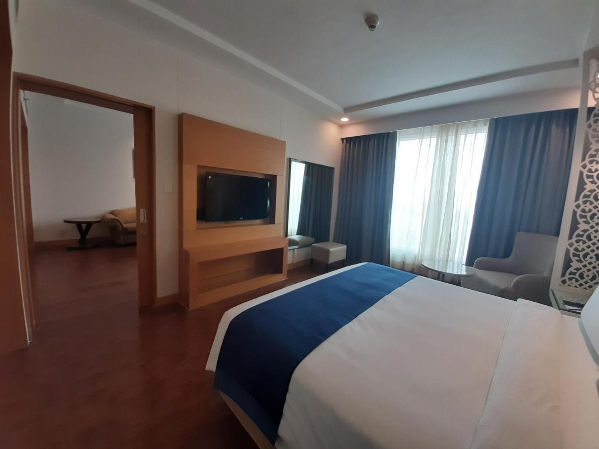 Holiday Inn Amritsar Ranjit Avenue By Ihg Εξωτερικό φωτογραφία