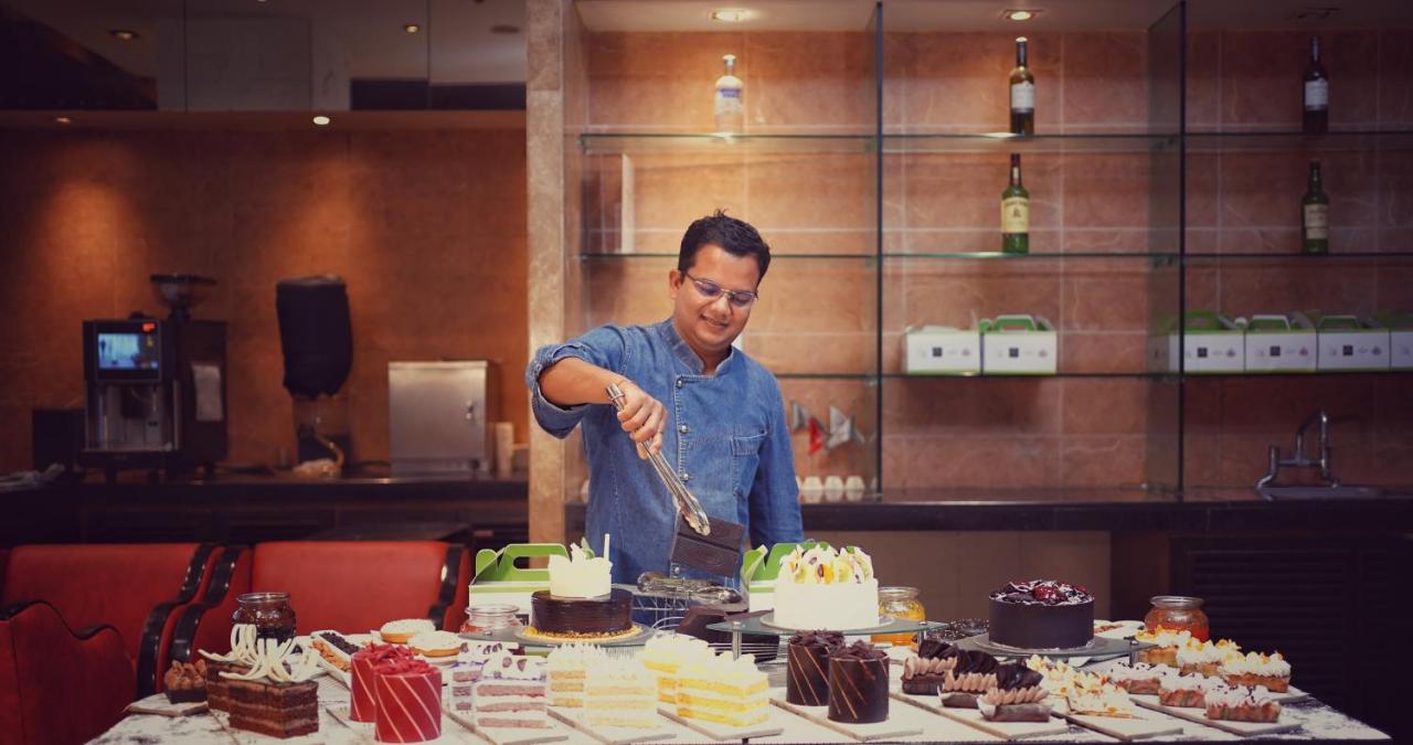 Holiday Inn Amritsar Ranjit Avenue By Ihg Εξωτερικό φωτογραφία
