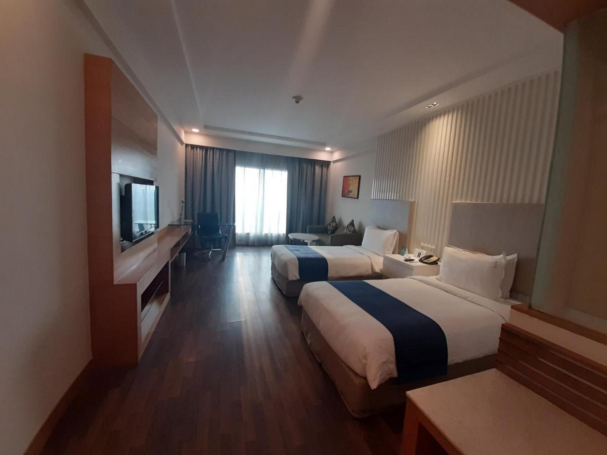 Holiday Inn Amritsar Ranjit Avenue By Ihg Εξωτερικό φωτογραφία