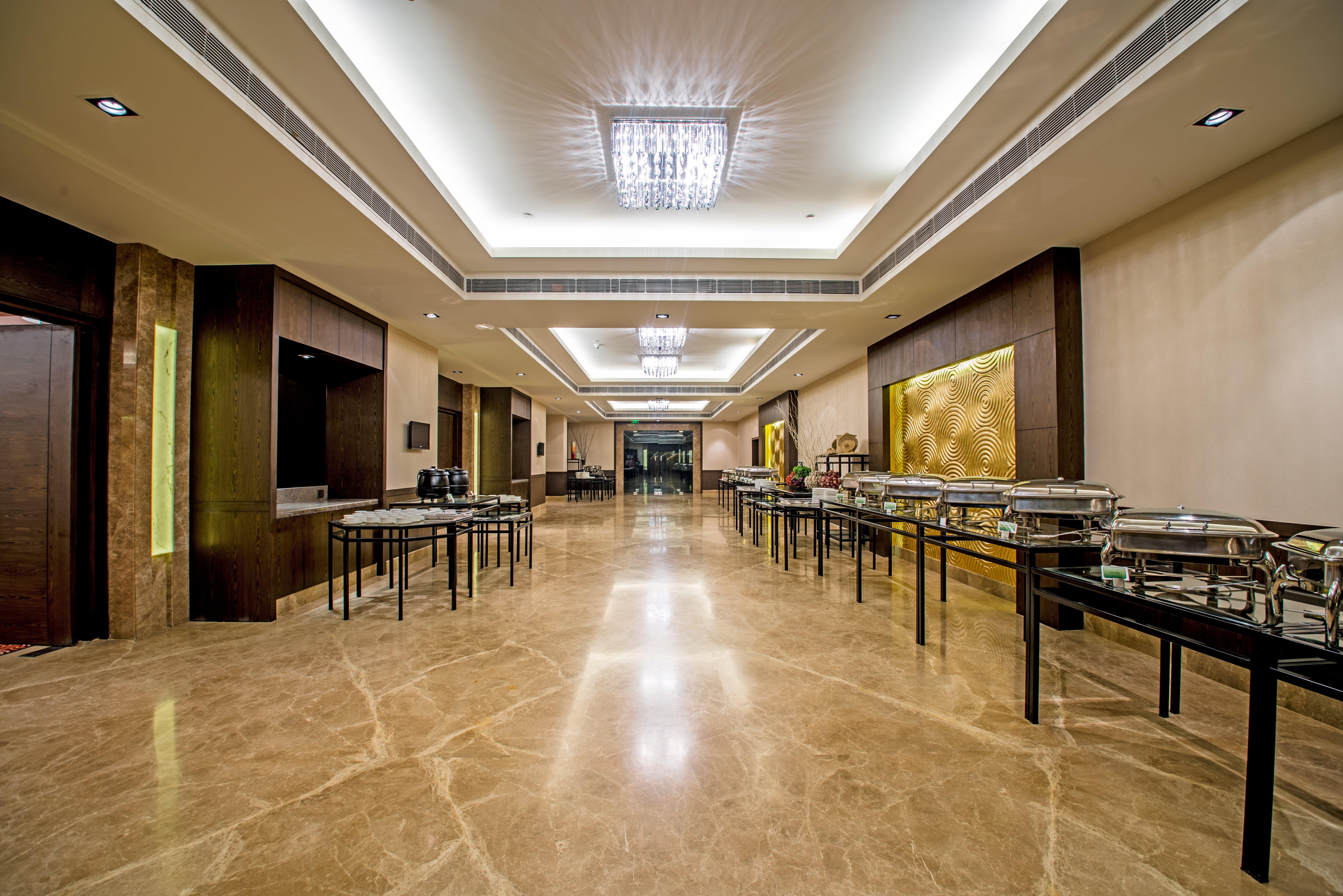 Holiday Inn Amritsar Ranjit Avenue By Ihg Εξωτερικό φωτογραφία